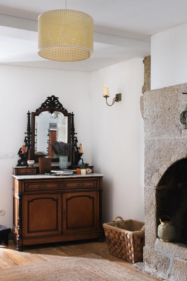 Casa Da Praca - Guest House Пинхел Екстериор снимка