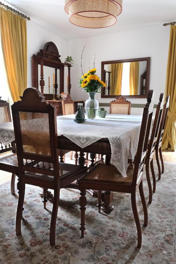 Casa Da Praca - Guest House Пинхел Екстериор снимка