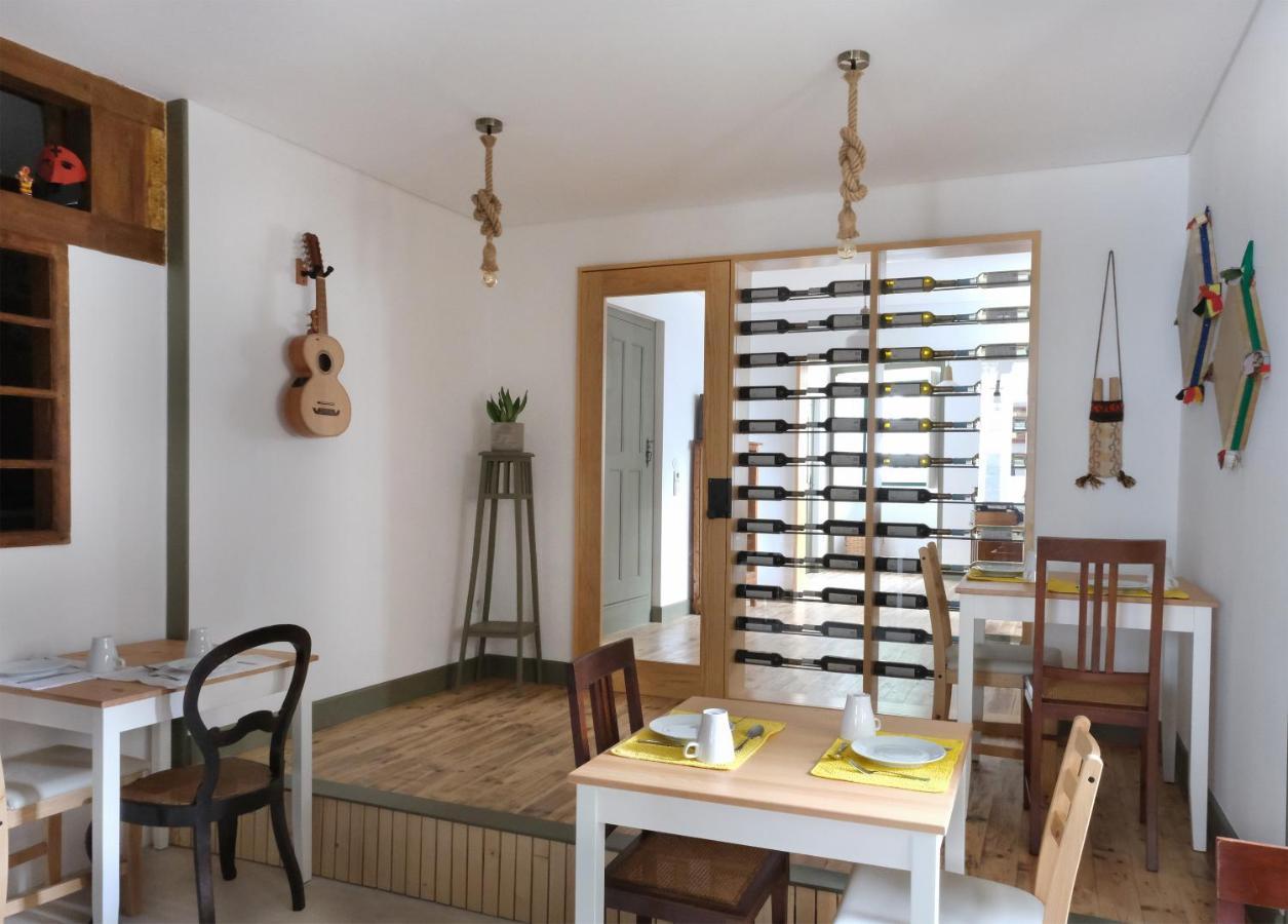 Casa Da Praca - Guest House Пинхел Екстериор снимка